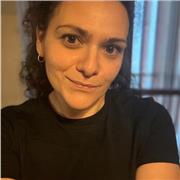 Laureata in Scienze biologiche impartisce lezioni di Biologia, chimica e scienze